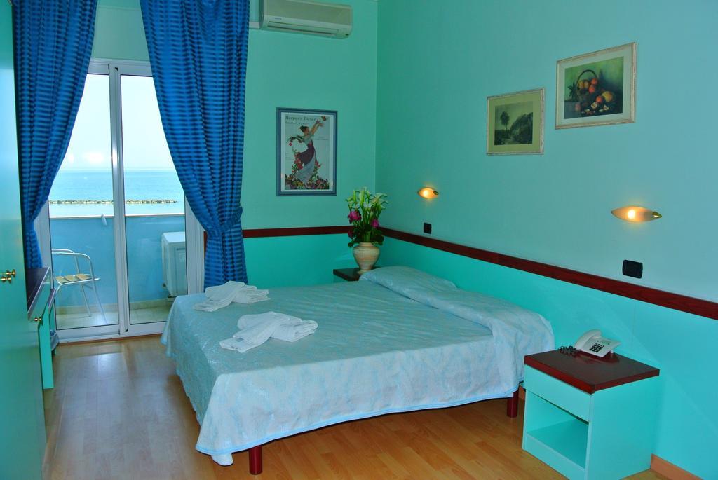 Hotel Mirage Lido di Classe Buitenkant foto