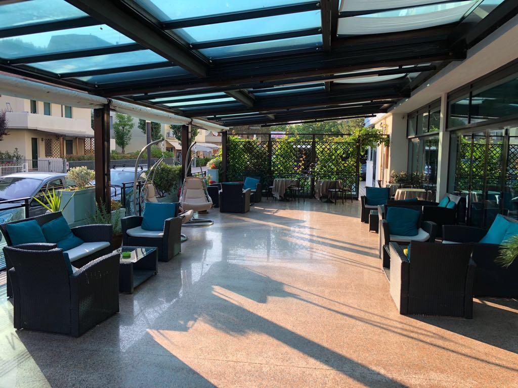 Hotel Mirage Lido di Classe Buitenkant foto